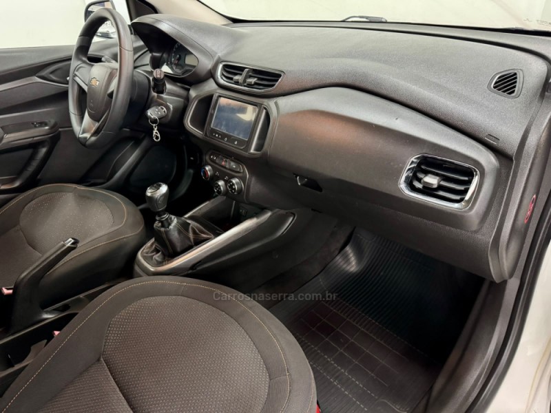 ONIX 1.0 LT 8V FLEX 4P MANUAL - 2015 - CAXIAS DO SUL
