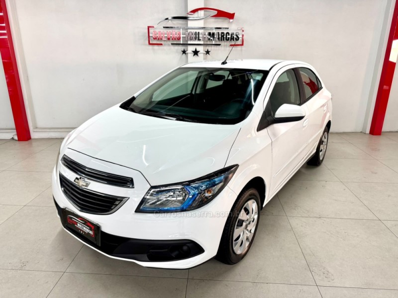 onix 1.0 lt 8v flex 4p manual 2015 caxias do sul