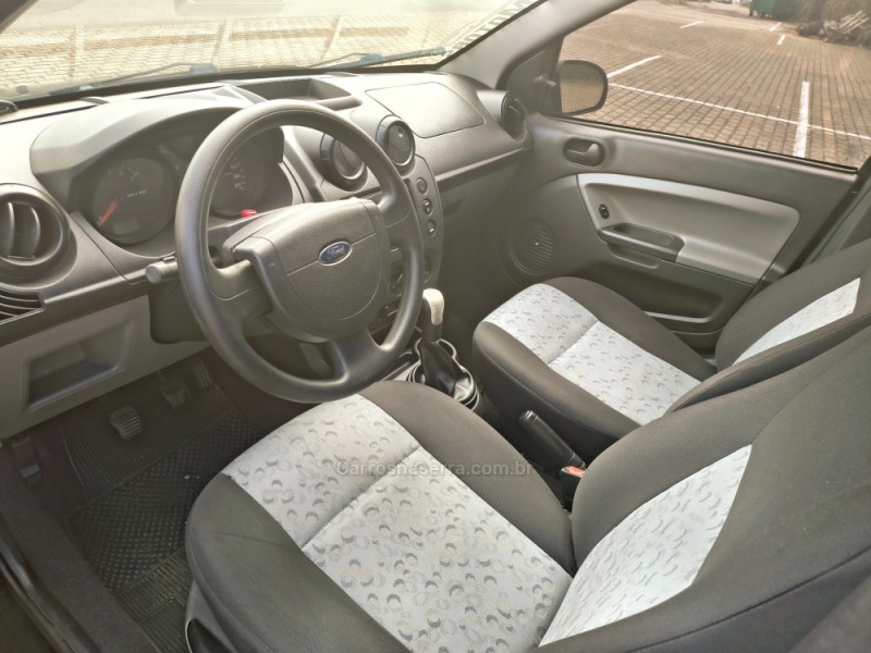 FIESTA 1.0 MPI CLASS HATCH 8V FLEX 4P MANUAL - 2009 - IVOTI