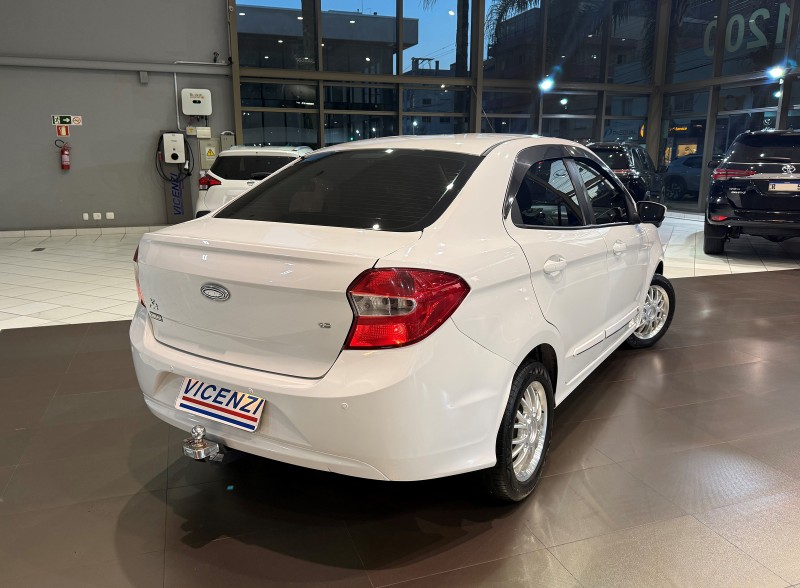 KA + 1.5 SE 16V FLEX 4P MANUAL - 2015 - FARROUPILHA