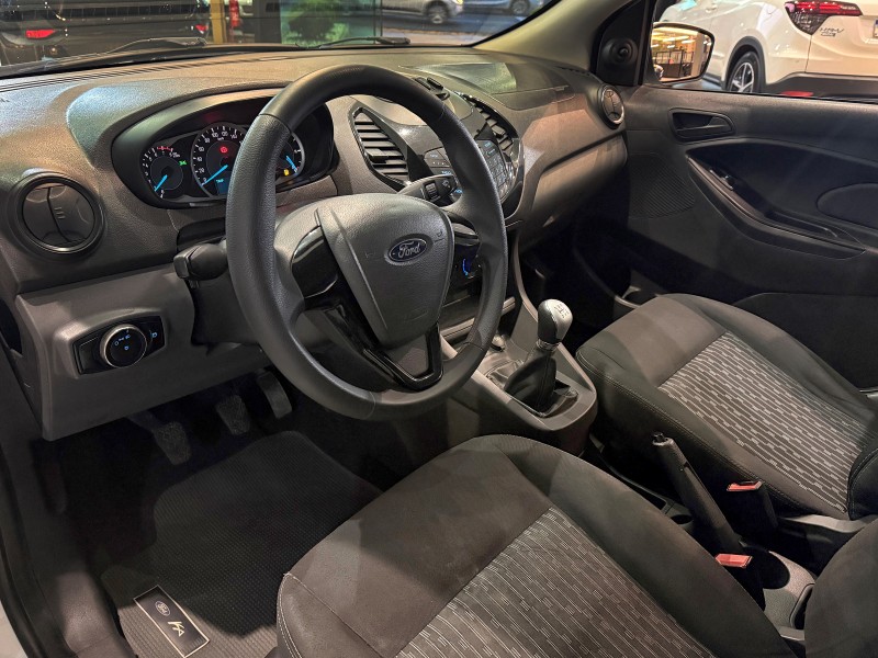 KA + 1.5 SE 16V FLEX 4P MANUAL - 2015 - FARROUPILHA