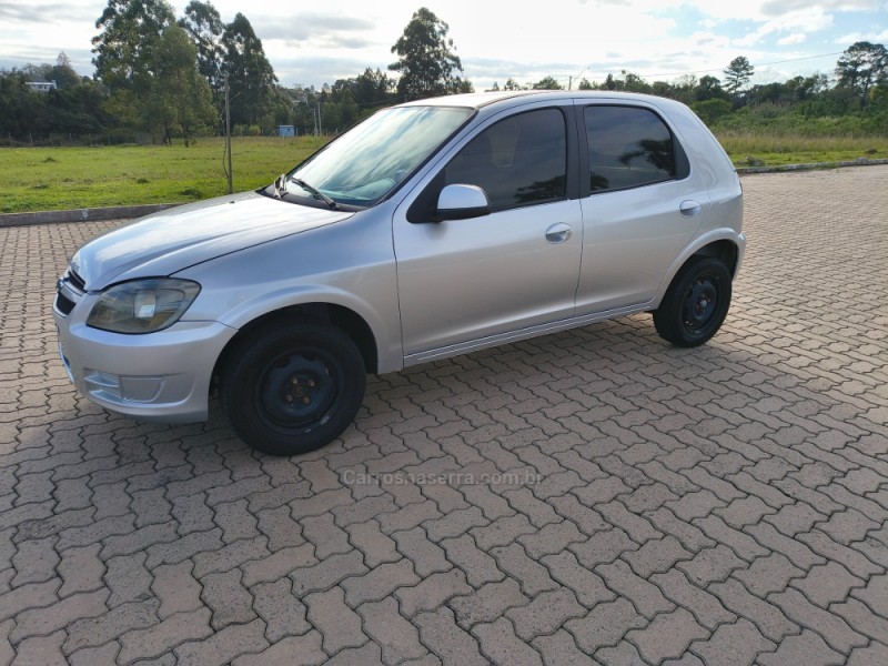 CELTA 1.0 MPFI LT 8V FLEX 4P MANUAL - 2013 - IVOTI
