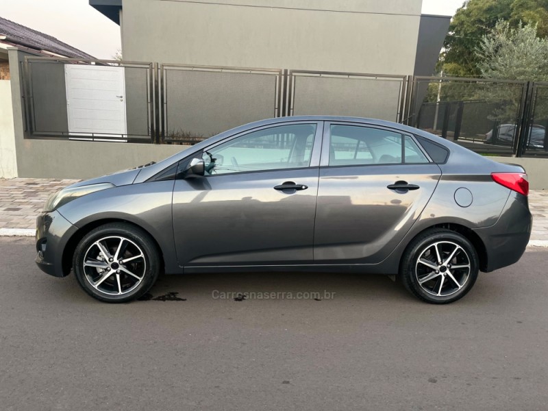 HB20S 1.6 COMFORT STYLE 16V FLEX 4P MANUAL - 2014 - ESTâNCIA VELHA