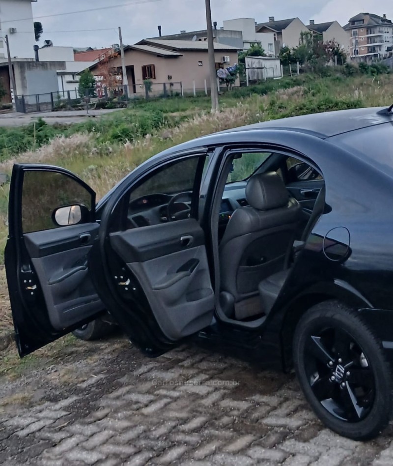 CIVIC 1.8 LXS 16V FLEX 4P AUTOMÁTICO - 2008 - IVOTI