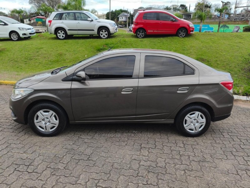 PRISMA 1.0 MPFI LT 8V FLEX 4P MANUAL - 2013 - NOVA PETRóPOLIS