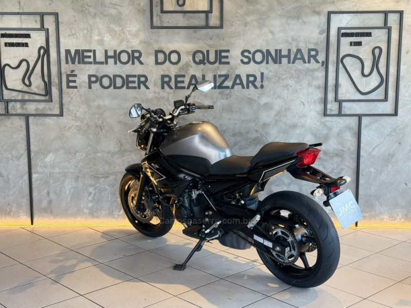 XJ6 N ABS - 2017 - CAXIAS DO SUL