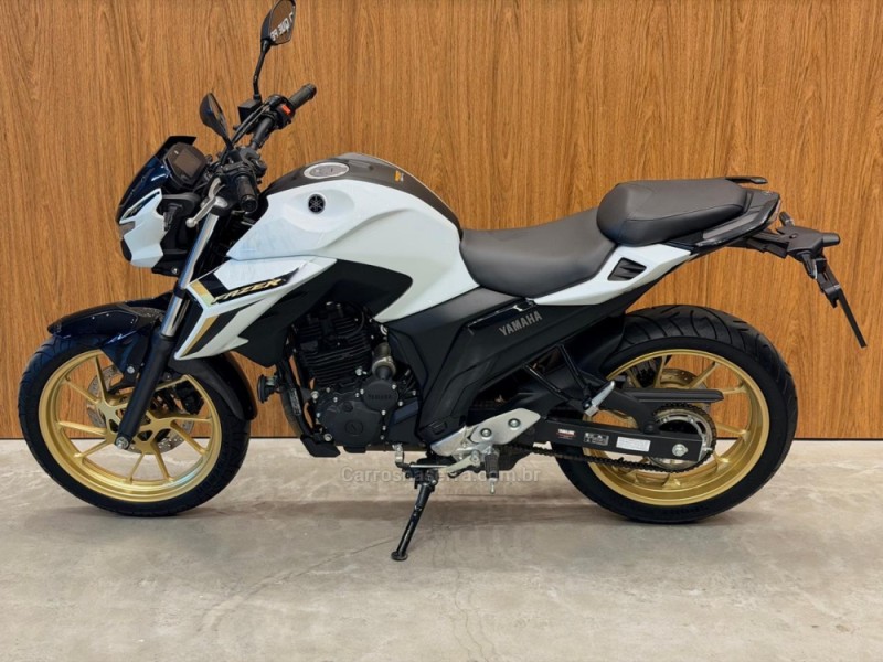 FAZER FZ25 CONNECTED - 2025 - NOVO HAMBURGO