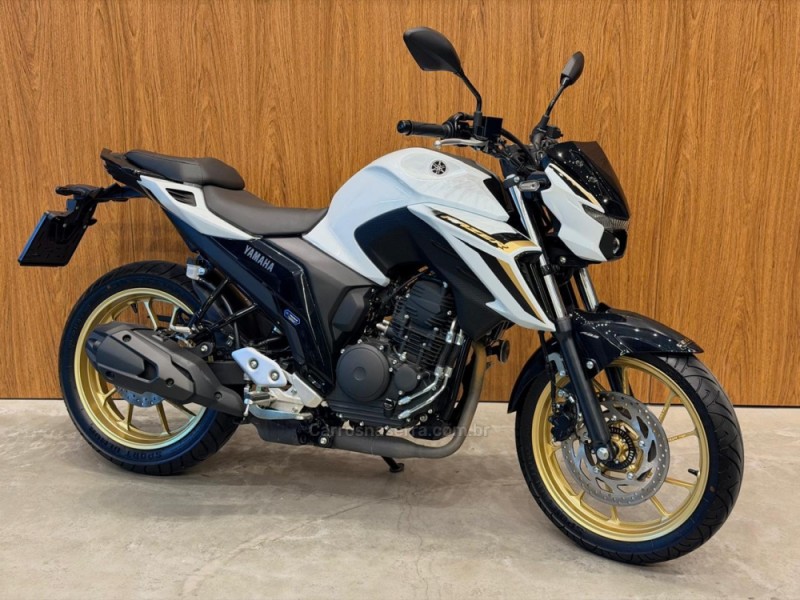 FAZER FZ25 CONNECTED - 2025 - NOVO HAMBURGO