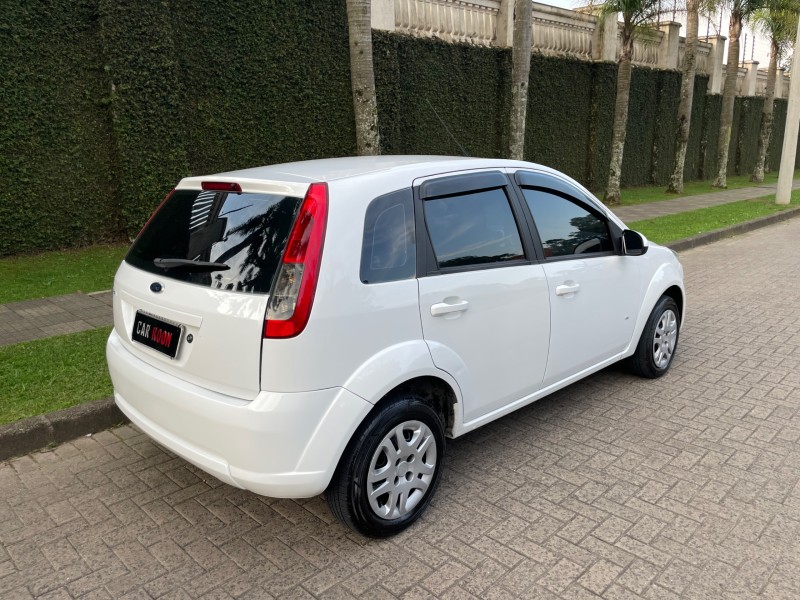 FIESTA 1.0 MPI CLASS 8V FLEX 4P MANUAL - 2014 - CAXIAS DO SUL