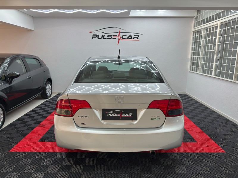 CIVIC 1.8 LXS 16V FLEX 4P MANUAL - 2008 - CAXIAS DO SUL