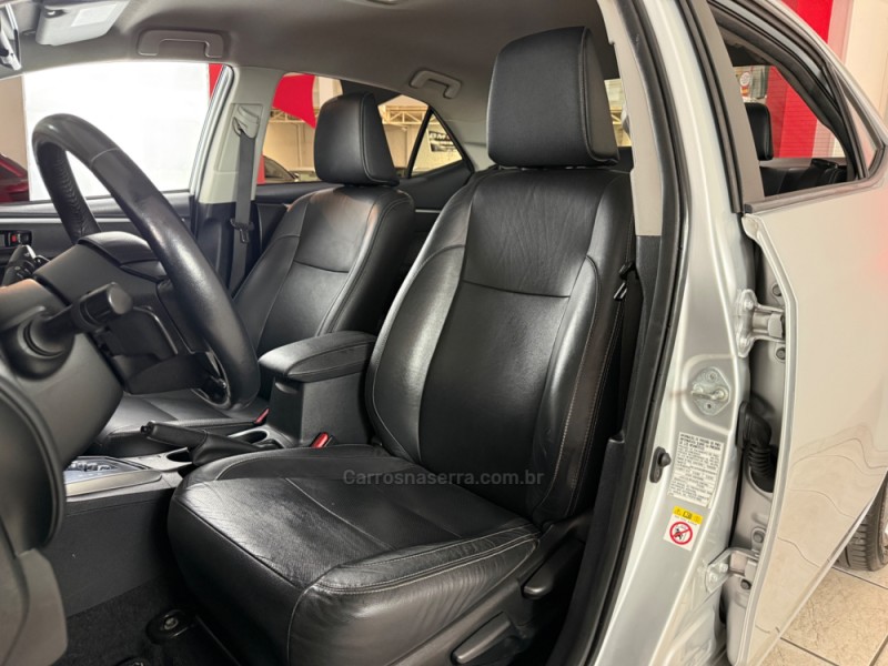 COROLLA 2.0 XEI 16V FLEX 4P AUTOMÁTICO - 2015 - GUAPORé