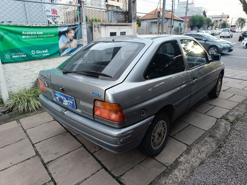 ESCORT 1.6 GL 8V GASOLINA 2P MANUAL - 1994 - BENTO GONçALVES