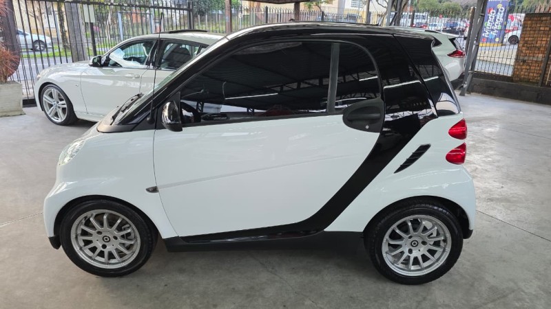 FORTWO 1.0 MHD COUPÉ 3 CILINDROS 12V GASOLINA 2P AUTOMÁTICO - 2011 - CAXIAS DO SUL