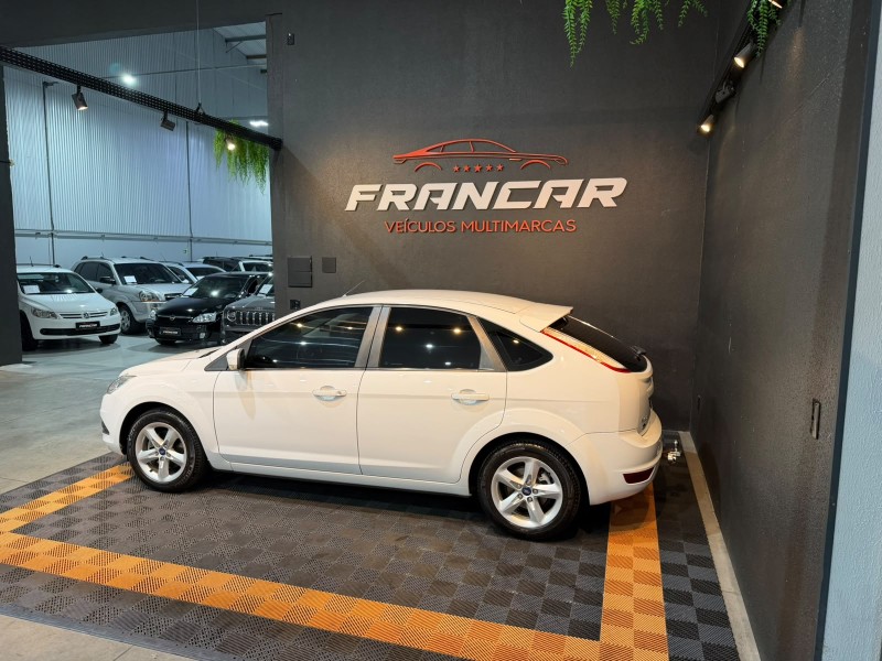 FOCUS 1.6 GLX 16V FLEX 4P MANUAL - 2012 - ANTôNIO PRADO