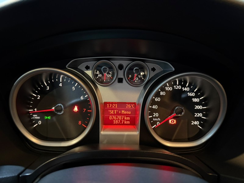 FOCUS 1.6 GLX 16V FLEX 4P MANUAL - 2012 - ANTôNIO PRADO