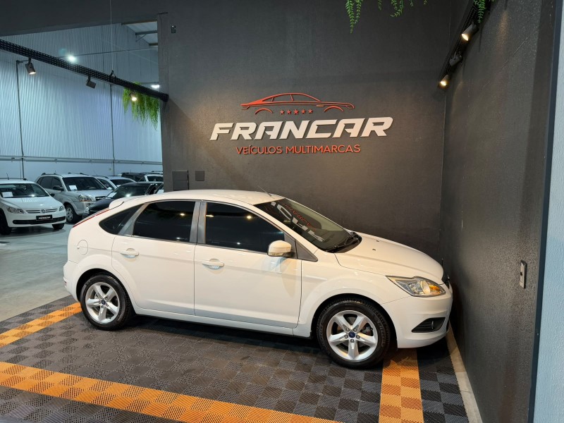 FOCUS 1.6 GLX 16V FLEX 4P MANUAL - 2012 - ANTôNIO PRADO