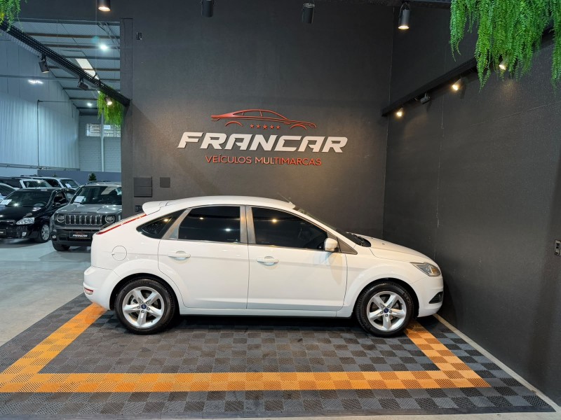 FOCUS 1.6 GLX 16V FLEX 4P MANUAL - 2012 - ANTôNIO PRADO