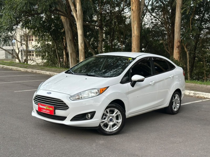 fiesta 1.6 se sedan 16v flex 4p manual 2015 caxias do sul