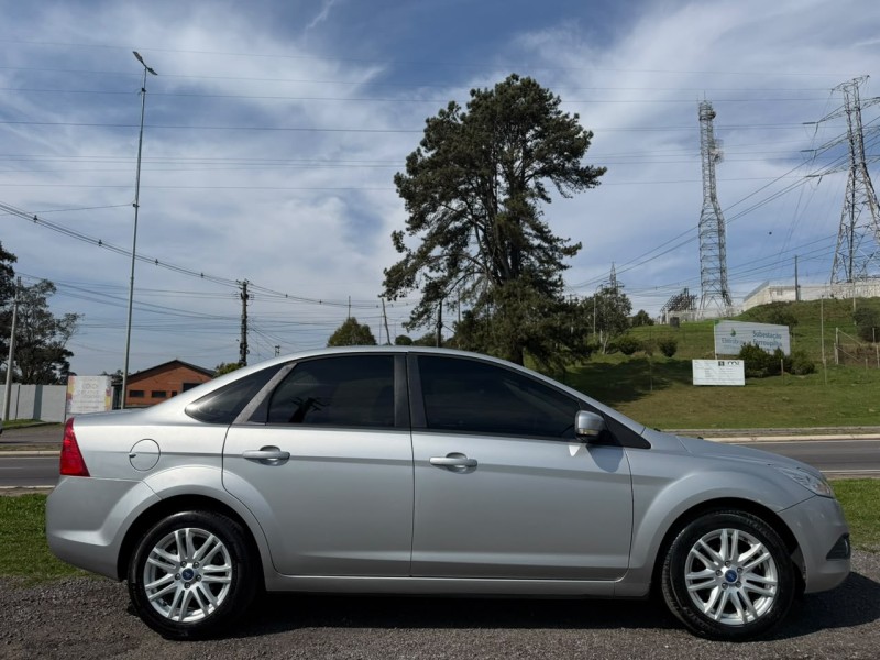 focus 1.6 glx sedan 16v flex 4p manual 2012 farroupilha