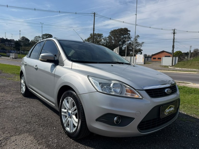 FOCUS 1.6 GLX SEDAN 16V FLEX 4P MANUAL - 2012 - FARROUPILHA