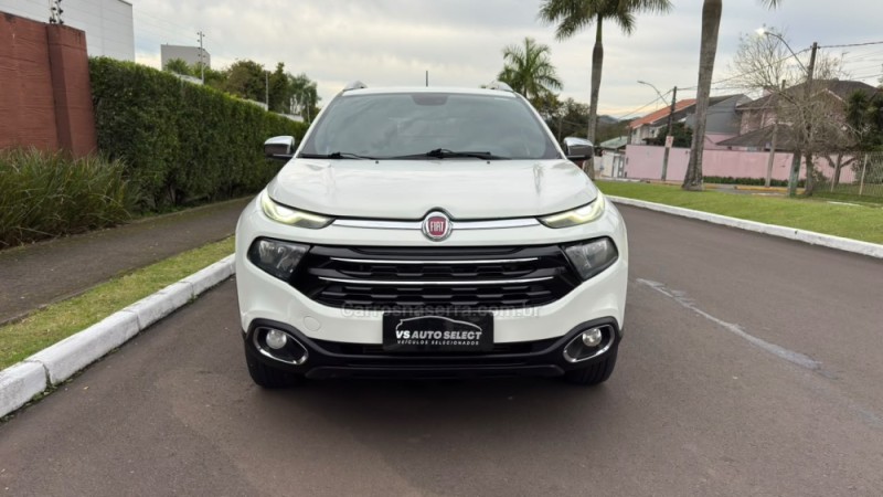 TORO 2.0 16V TURBO DIESEL RANCH AT 4X4 AUTOMÁTICO - 2019 - SãO LEOPOLDO