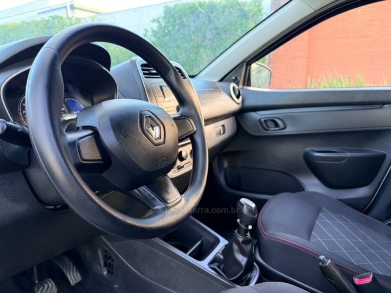 KWID 1.0 12V SCE FLEX ZEN MANUAL - 2022 - SãO LEOPOLDO