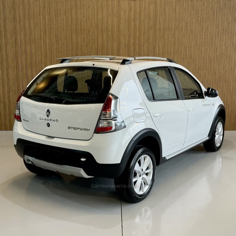SANDERO 1.6 STEPWAY TWEED 8V FLEX 4P MANUAL - 2014 - BENTO GONçALVES