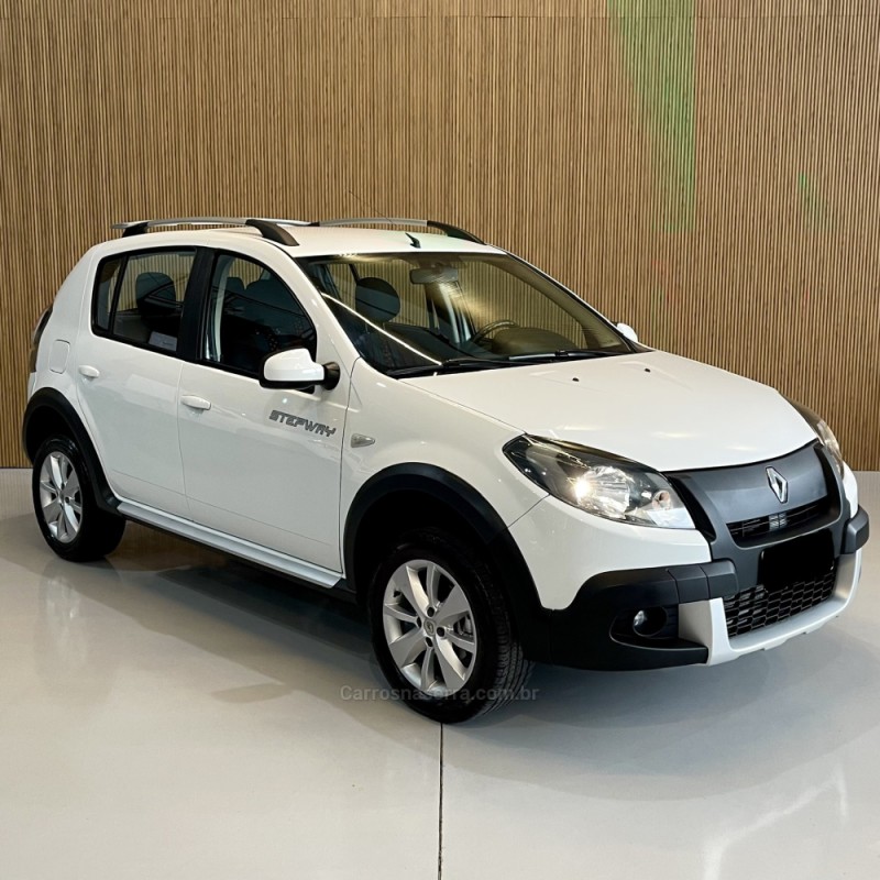 SANDERO 1.6 STEPWAY TWEED 8V FLEX 4P MANUAL - 2014 - BENTO GONçALVES