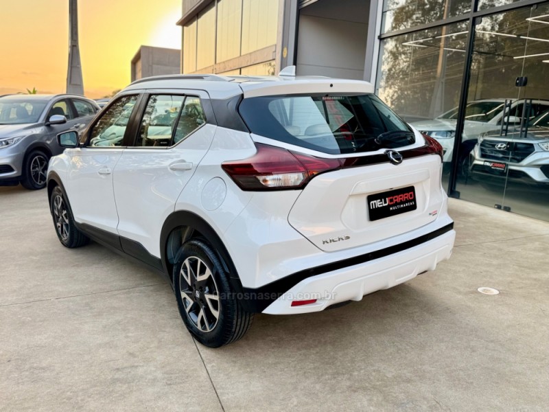KICKS 1.6 SENSE 16V FLEX 4P AUTOMÁTICO - 2022 - LAJEADO