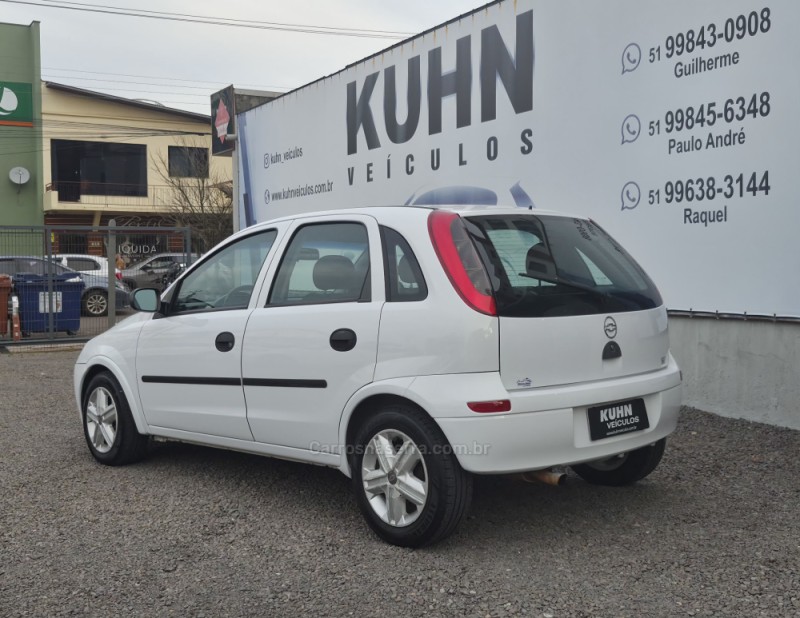 CORSA 1.0 MPFI VHC 8V GASOLINA 4P MANUAL - 2004 - SALVADOR DO SUL