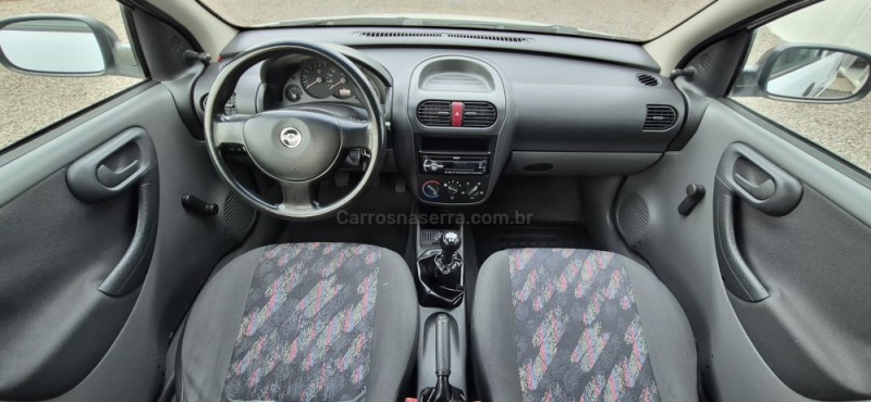 CORSA 1.0 MPFI VHC 8V GASOLINA 4P MANUAL - 2004 - SALVADOR DO SUL