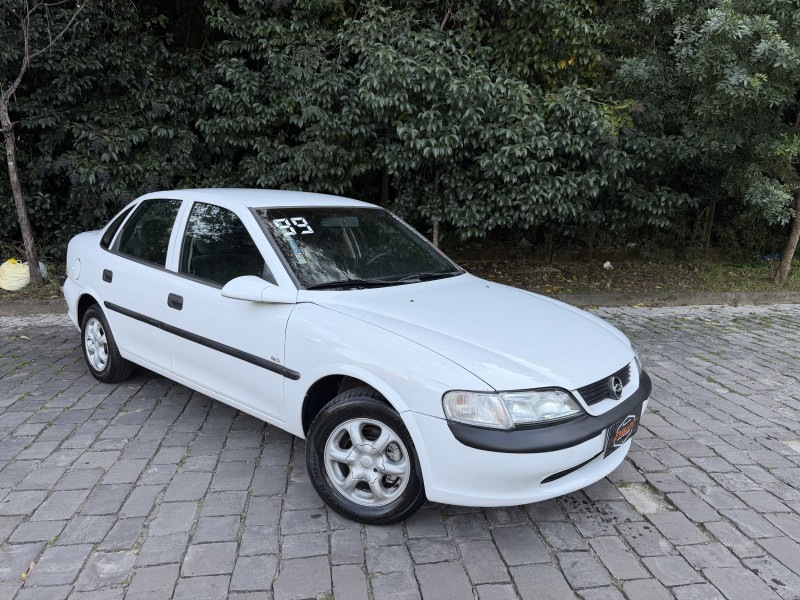 VECTRA 2.2 MPFI GLS 8V GASOLINA 4P MANUAL - 1999 - CAXIAS DO SUL