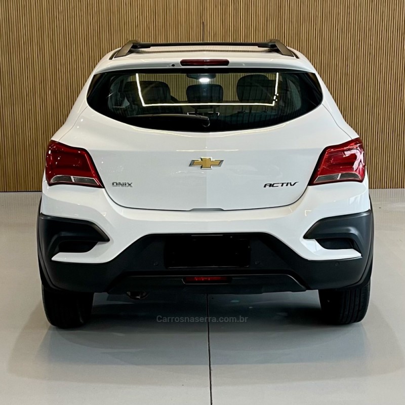 ONIX 1.4 MPFI ACTIV 8V FLEX 4P MANUAL - 2019 - BENTO GONçALVES