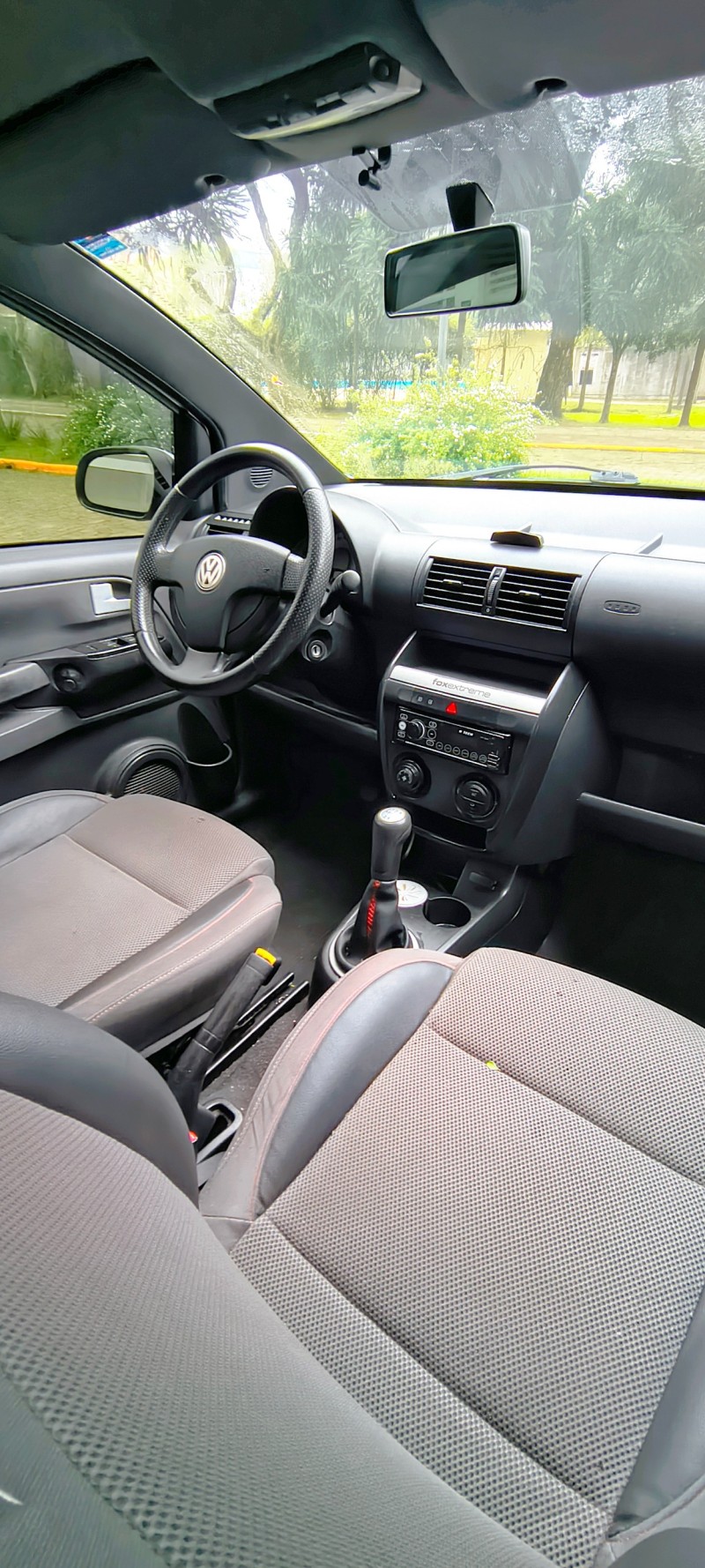 FOX 1.6 MI EXTREME 8V FLEX 4P MANUAL - 2009 - FARROUPILHA