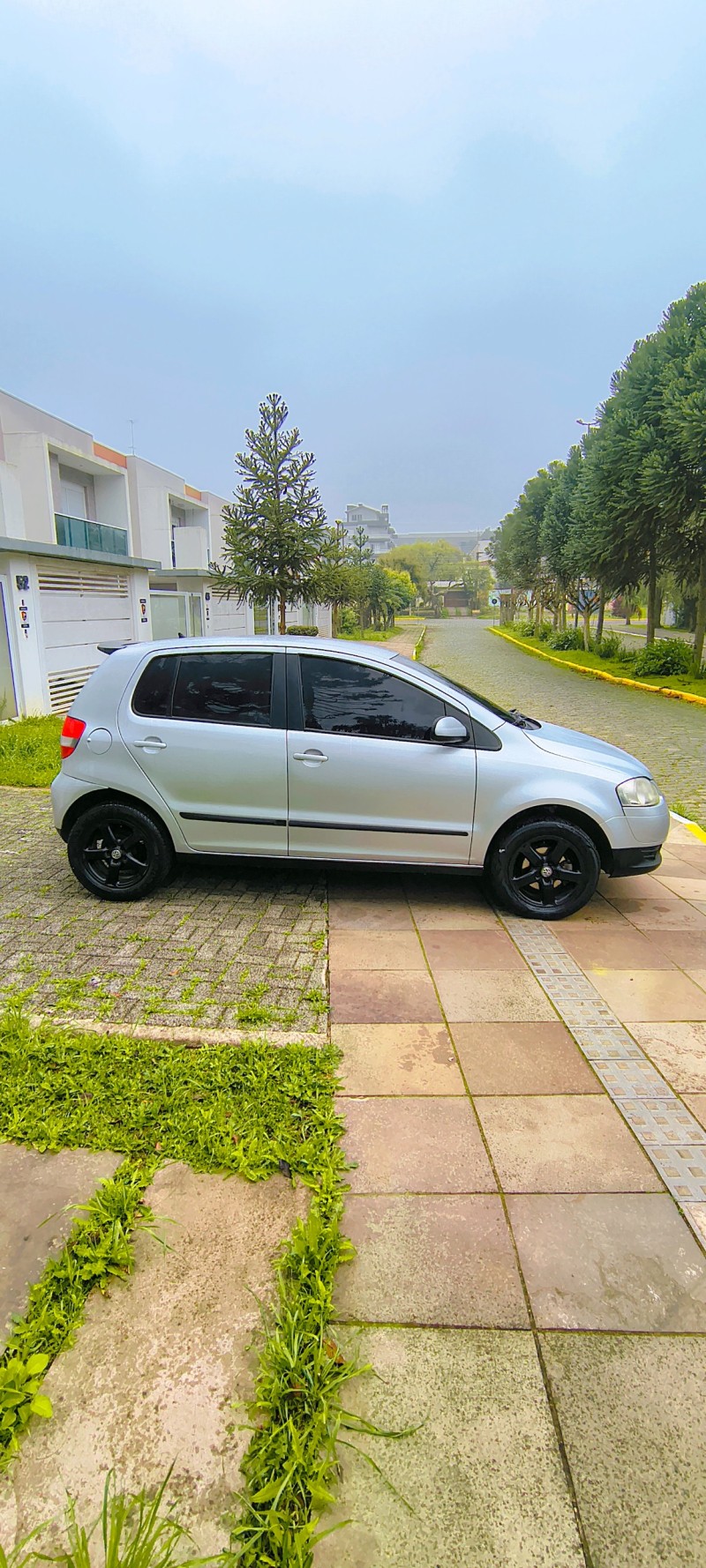 FOX 1.6 MI EXTREME 8V FLEX 4P MANUAL - 2009 - FARROUPILHA