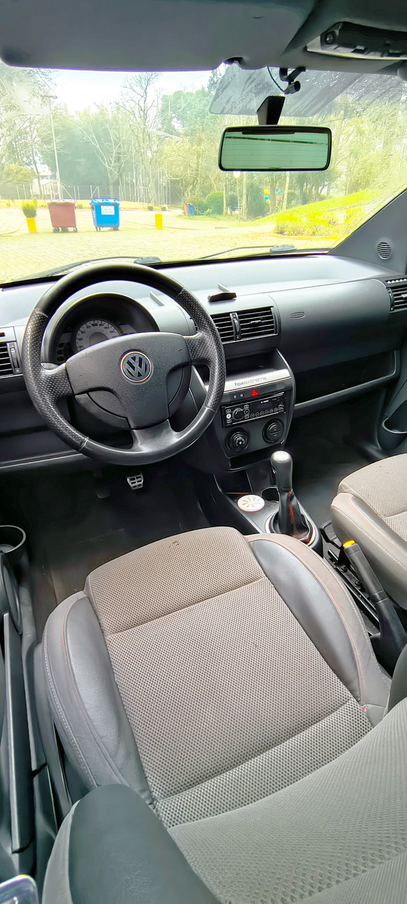 FOX 1.6 MI EXTREME 8V FLEX 4P MANUAL - 2009 - FARROUPILHA