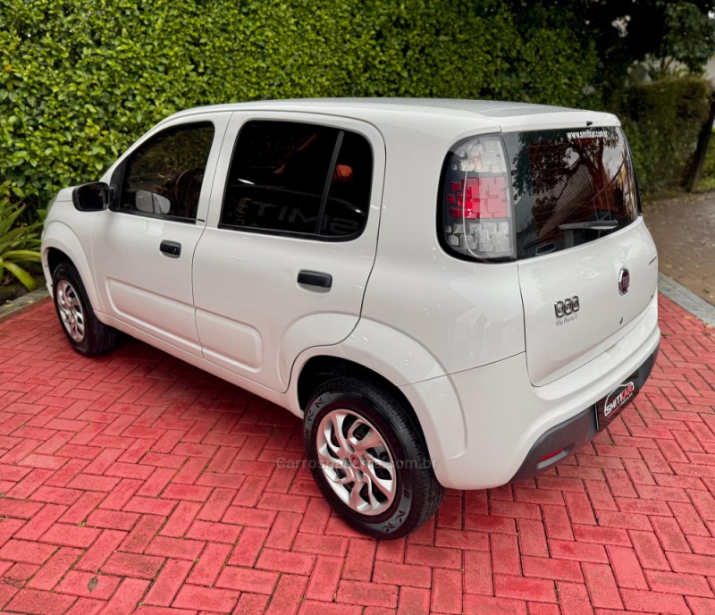 UNO 1.0 EVO ATTRACTIVE 8V FLEX 4P MANUAL - 2017 - ROLANTE