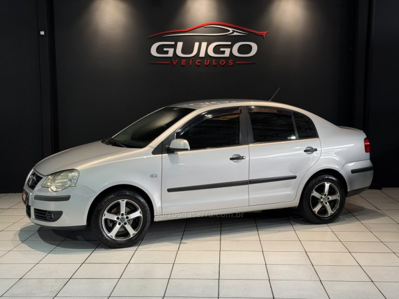 POLO SEDAN 1.6 MI COMFORTLINE 8V FLEX 4P MANUAL - 2009 - NOVO HAMBURGO