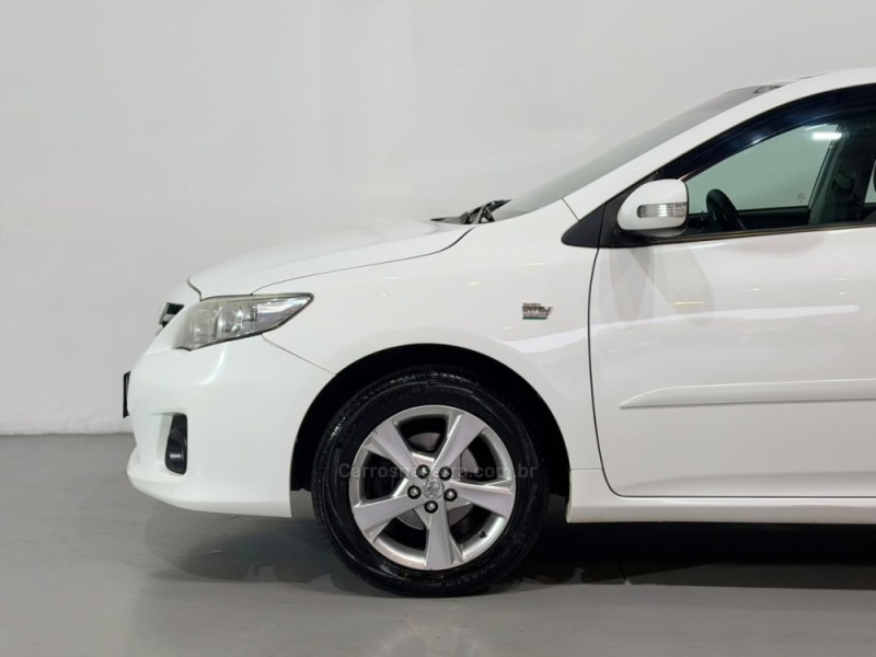 COROLLA 2.0 XEI 16V FLEX 4P AUTOMÁTICO - 2014 - ESTâNCIA VELHA