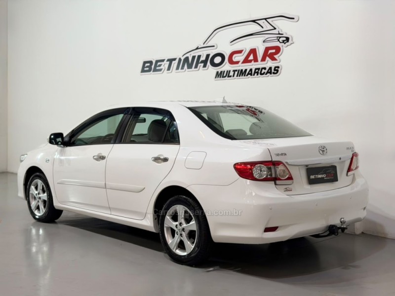 COROLLA 2.0 XEI 16V FLEX 4P AUTOMÁTICO - 2014 - ESTâNCIA VELHA