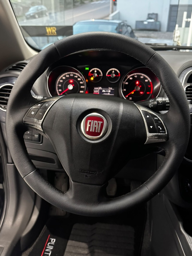 PUNTO 1.4 ATTRACTIVE 8V FLEX 4P MANUAL - 2014 - BENTO GONçALVES