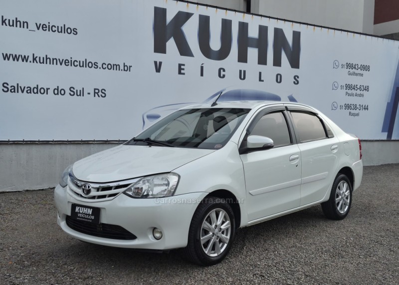 ETIOS 1.5 XLS SEDAN 16V FLEX 4P AUTOMÁTICO