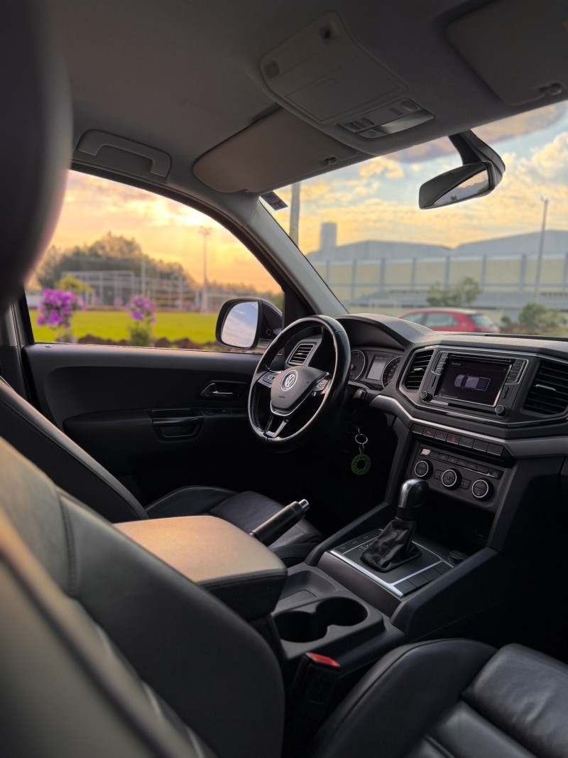 AMAROK 3.0 V6 TDI HIGHLINE CD DIESEL 4MOTION AUTOMÁTICO - 2021 - ANTôNIO PRADO