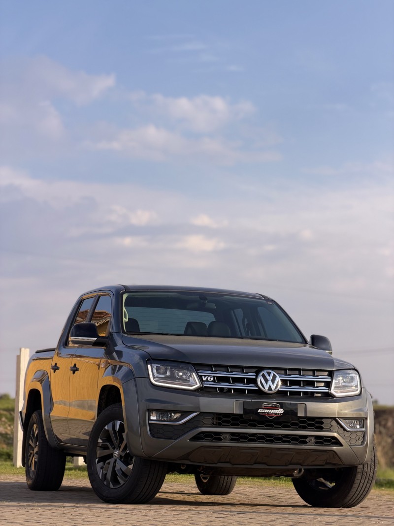 AMAROK 3.0 V6 TDI HIGHLINE CD DIESEL 4MOTION AUTOMÁTICO - 2021 - ANTôNIO PRADO