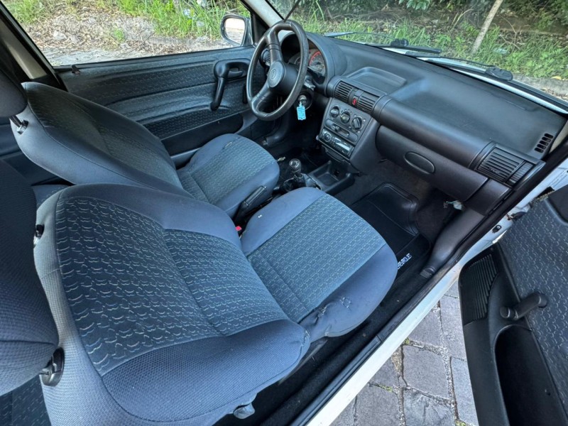 CORSA 1.0 MPFI WIND 8V GASOLINA 2P MANUAL - 2001 - CAXIAS DO SUL