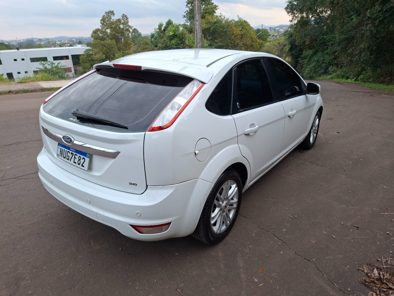 FOCUS 2.0 GHIA 16V GASOLINA 4P AUTOMÁTICO - 2011 - ARROIO DO MEIO