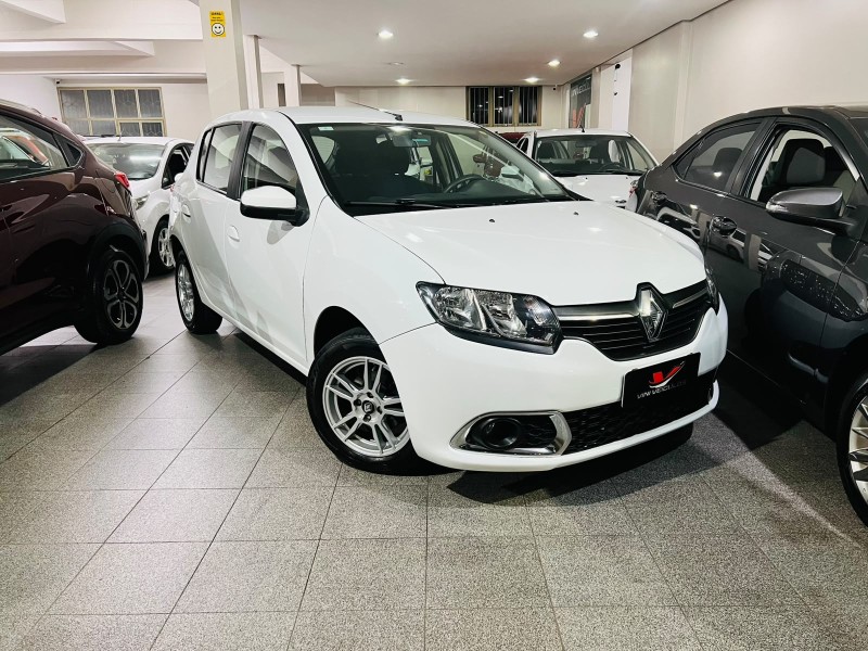 SANDERO 1.6 EXPRESSION 8V FLEX 4P MANUAL - 2015 - CAXIAS DO SUL