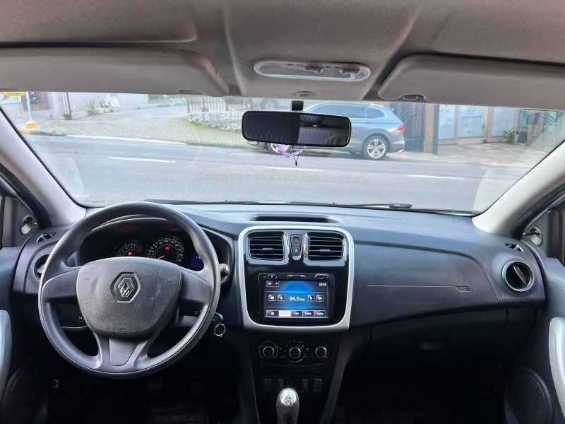 SANDERO 1.6 EXPRESSION 8V FLEX 4P MANUAL - 2015 - CAXIAS DO SUL