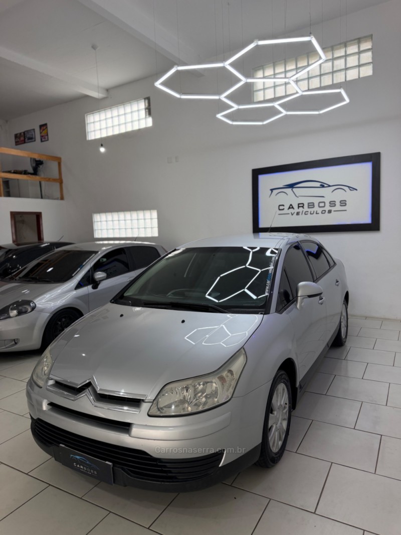 C4 2.0 GLX 16V FLEX 4P MANUAL - 2011 - CAXIAS DO SUL