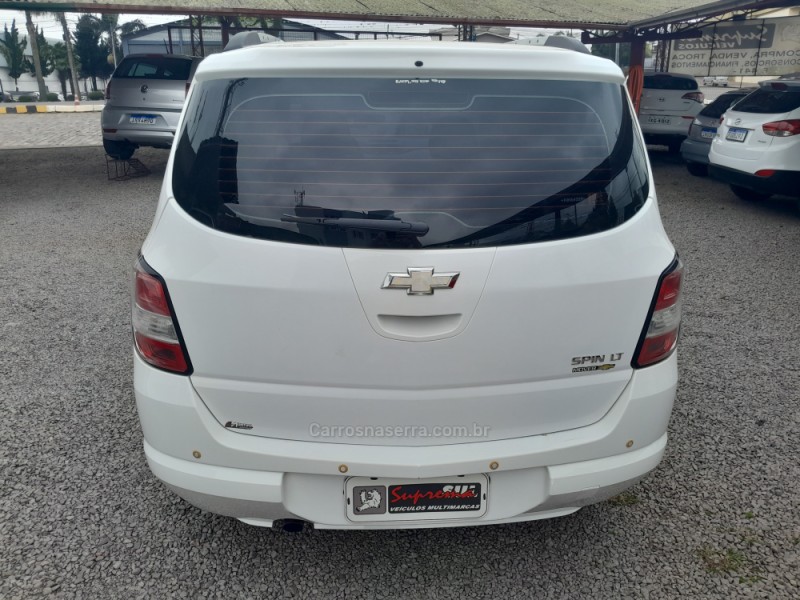 SPIN 1.8 LT 8V FLEX 4P MANUAL - 2015 - VERANóPOLIS